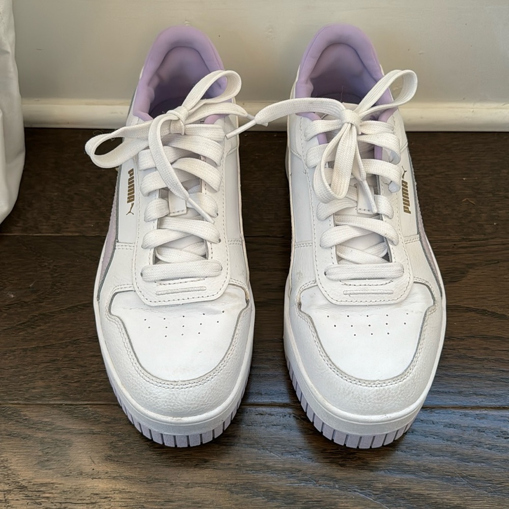 Women’s Puma Carina Sneaker